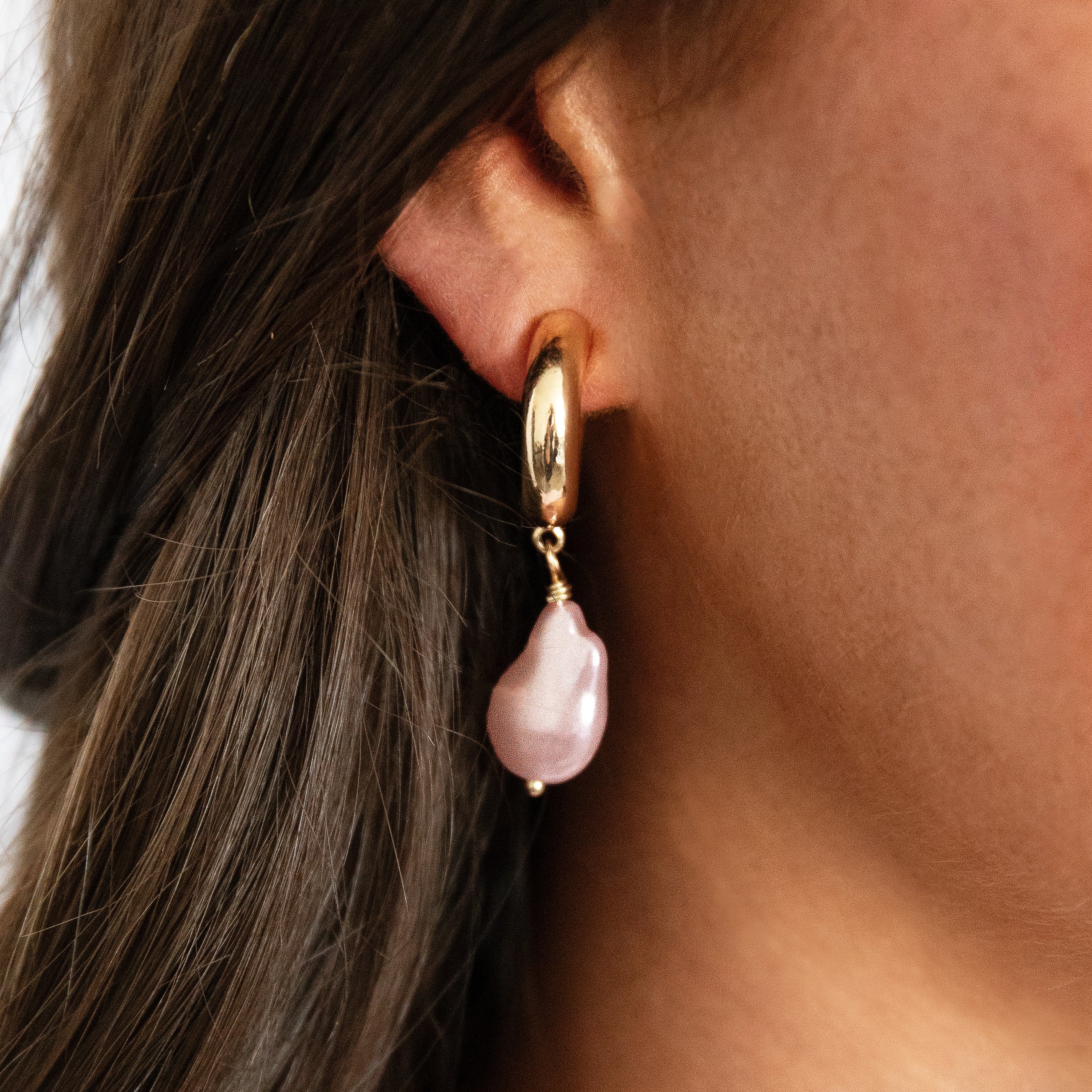 Pink Pearl Hoop Earrings - Image 3